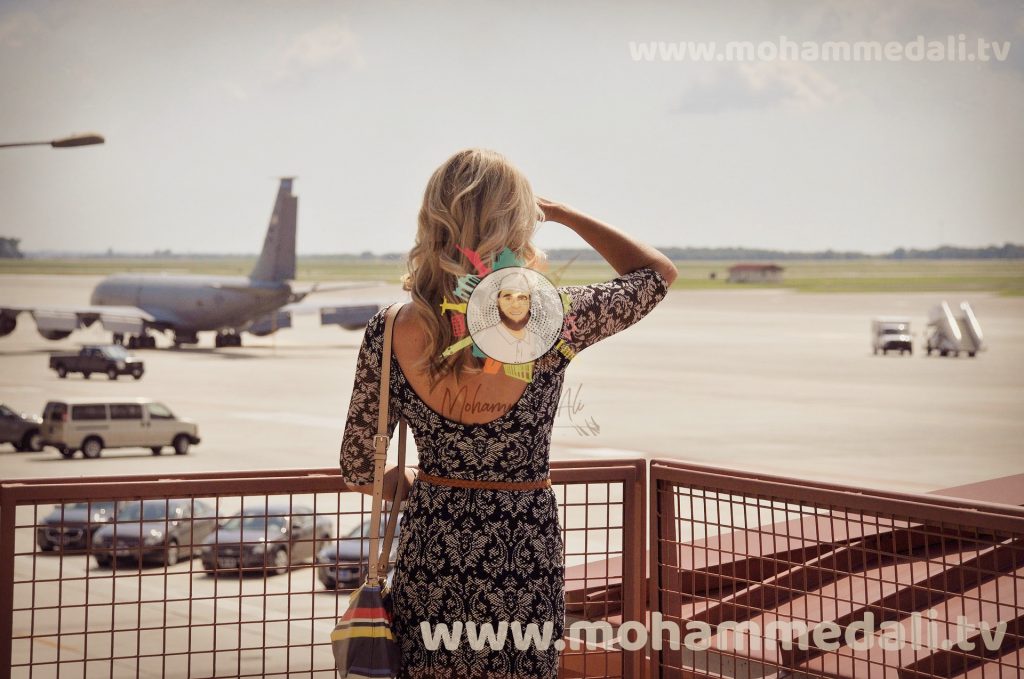 On the lookout for good travel deals