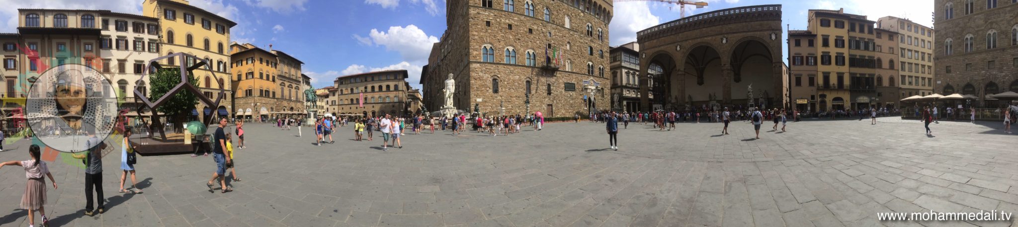 Awesome panoramic view of Piazza della signoria in front of Palazzo Vecchio in Florence, Italy Awesome panoramic view of Piazza della signoria in front of Palazzo Vecchio in Florence, Italy